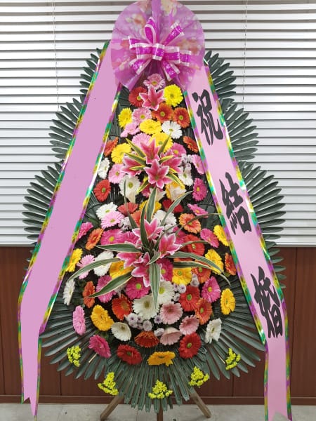 더채플앳논현 품격과 풍성함을 가득 담은 고급스러운 화환